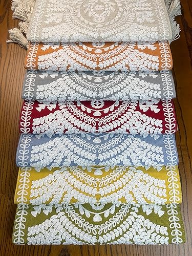 Miniatura 7 de KEVA Camino de mesa bohemio de 72 pulgadas de largo con borlas de madera hechas a mano, camino de mesa rústico vintage bordado de 13 x 72 pulgadas