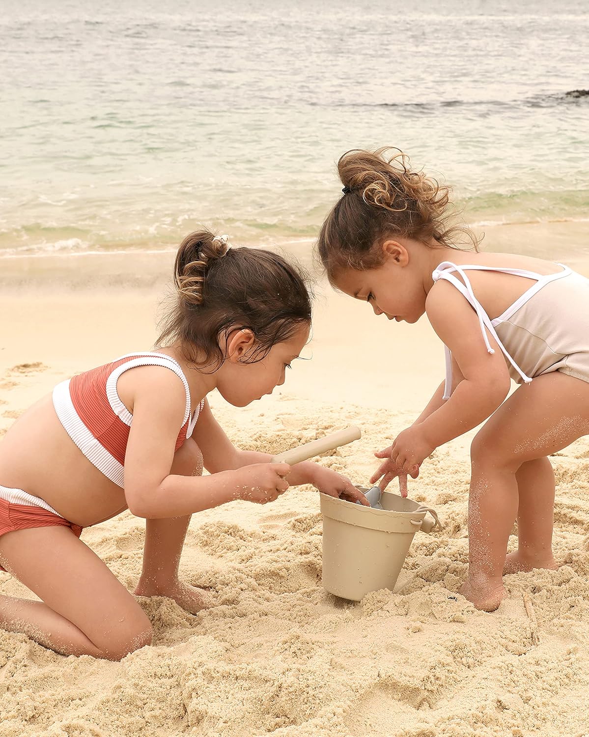 WILLOW + SIM Silicone Beach Toys for Kids - Baby Sandbox Toys - Best Silicon Toddler Beach Toy Set - Won't Break Like Plastic - Travel Friendly & Safe for Babies - Bucket, Shovel & Other Accessories : Toys & Games