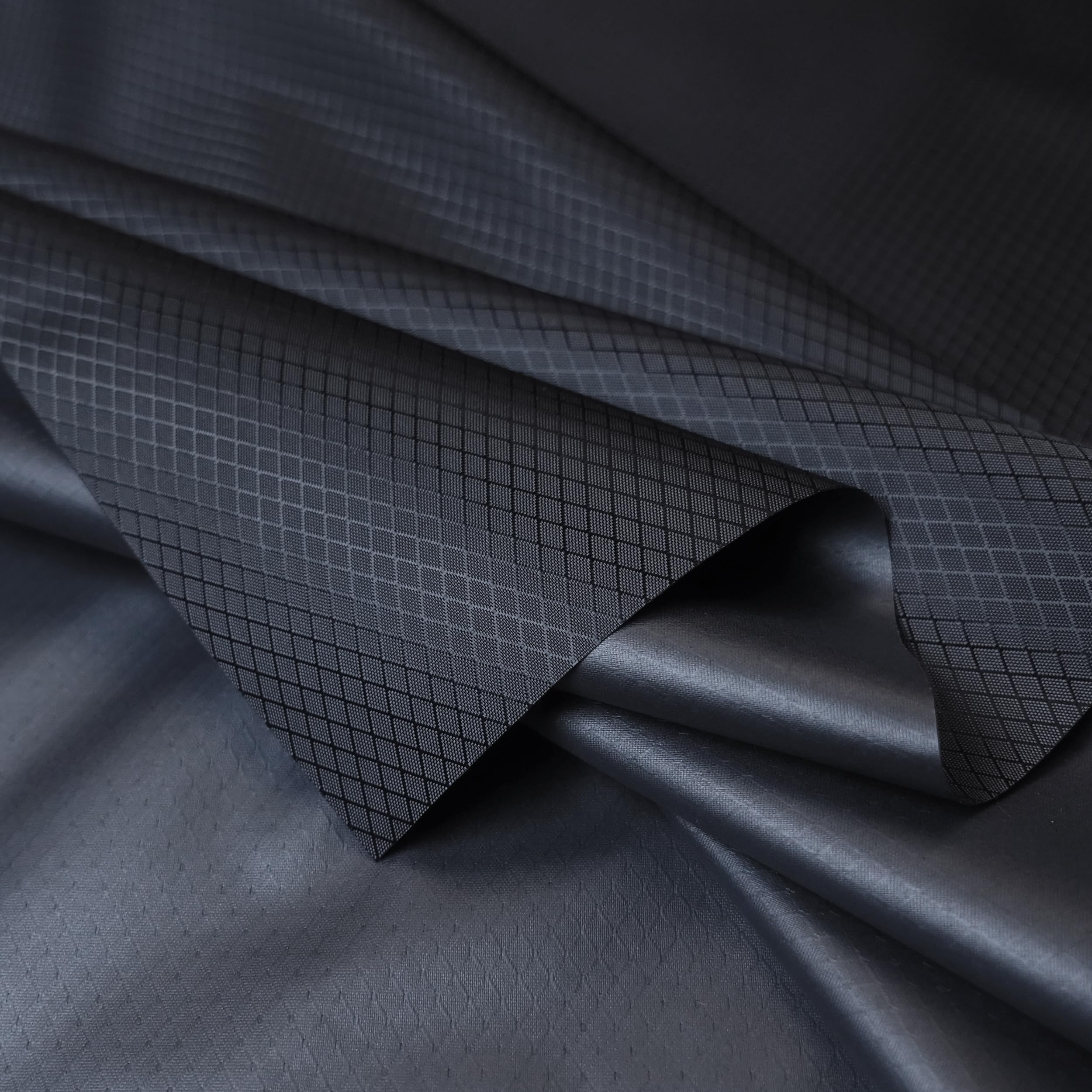 - emma kites Black Ripstop Nylon PU3000 Waterproof 1.9 oz 70D Diamond Grid Tear Resistant for Tent Rainfly Rain Kilt Poncho Dry Bag Backpack Bike Cover (Selvedge Removed) Pre-Cut 3 Yard