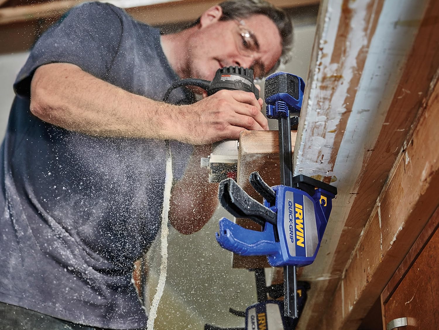 IRWIN QUICK-GRIP XP Clamp in use for spreading