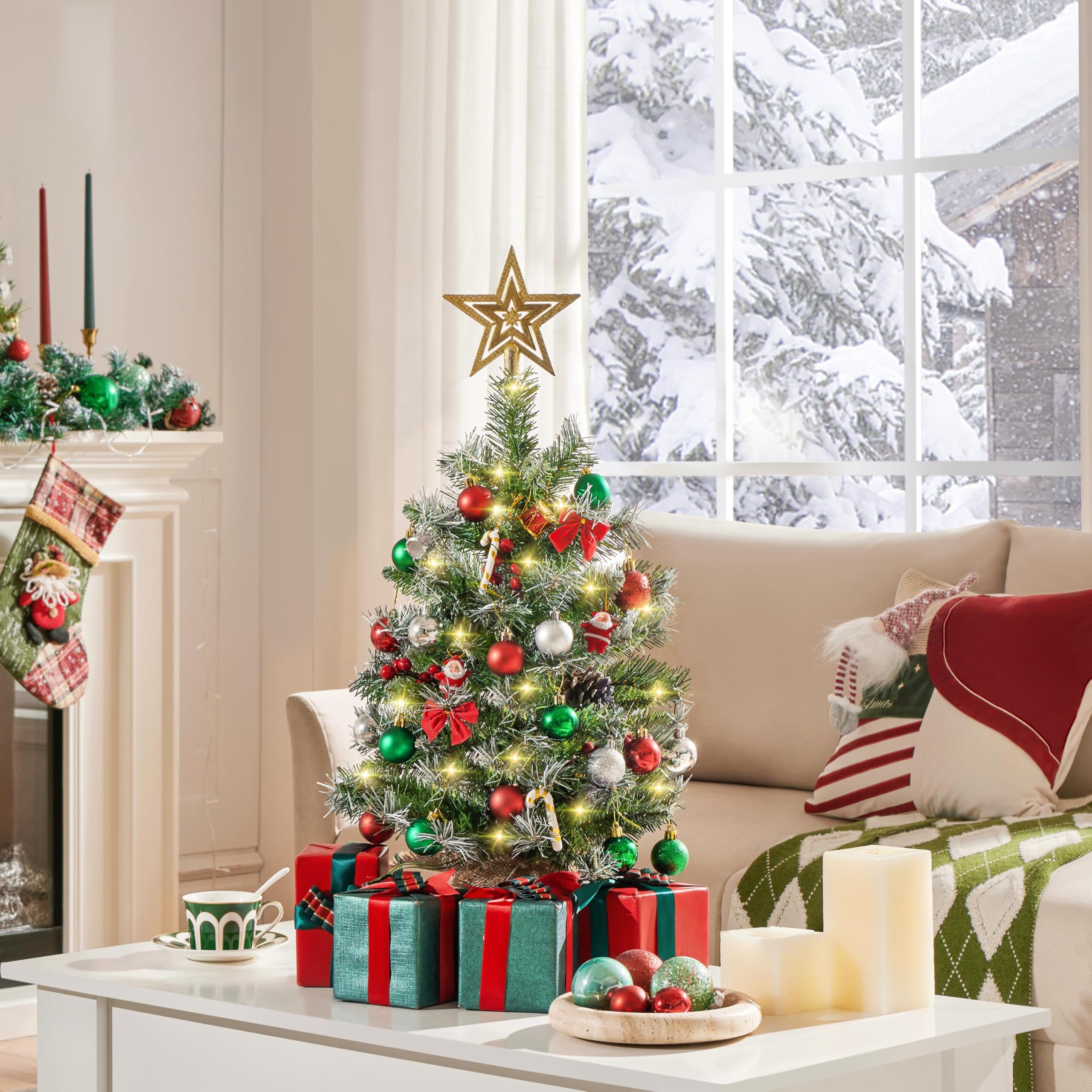 Yaheetech Set di 2 Mini Albero di Natale da 61 cm Piccolo Albero Innevato con 35 Luci a LED 42 Bacche Rosse e 6 Pigne Ideale per Decorazioni Interni