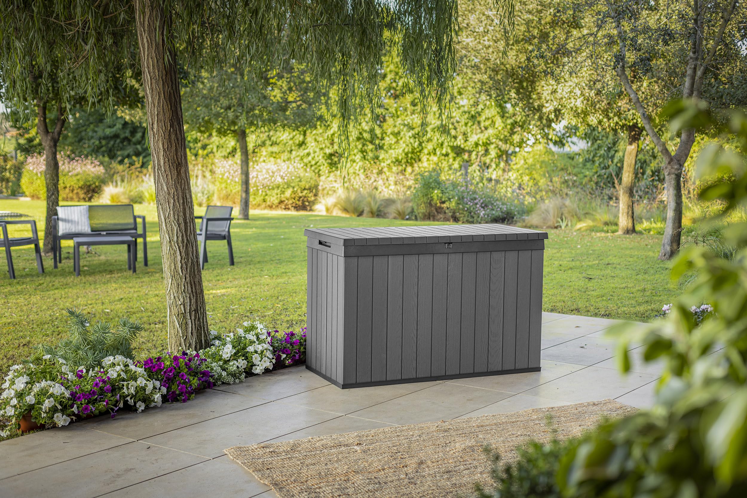 Koll Living Boîte de rangement/coffre à coussins 662 l l 100 % étanche l avec ventilation donc pas d'odeur désagréable / moisissure - Aspect bois moderne - Couvercle pouvant supporter jusqu'à 300 kg