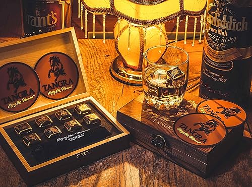 Miniatura 3 de Juego de 8 cubitos de hielo dorados de acero inoxidable para whisky. Rocas refrescantes reutilizables en caja de madera, ideas para hombres, papá,