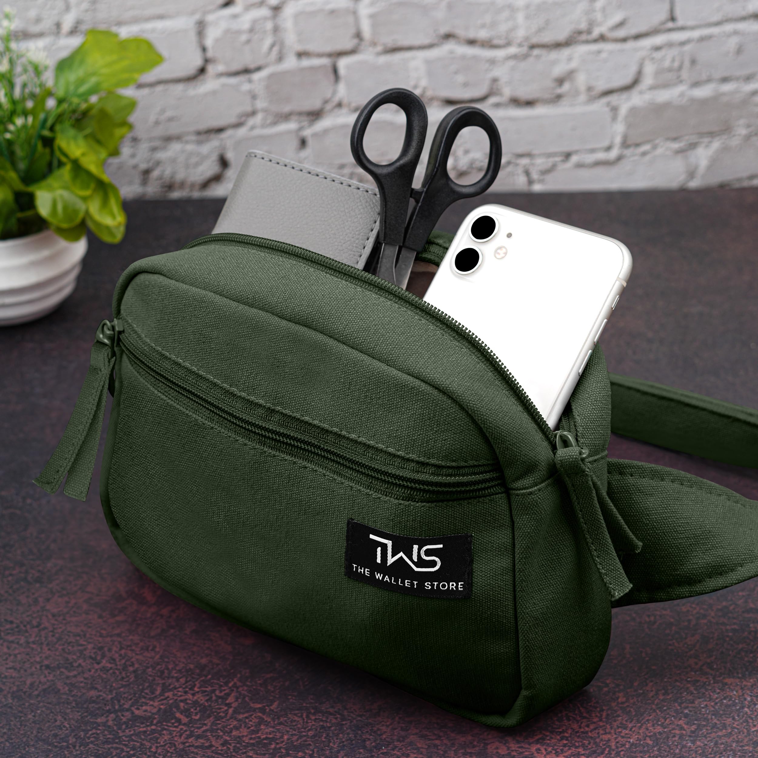 The Wallet Store Urban Trek Canvas Fanny Bag - Olive