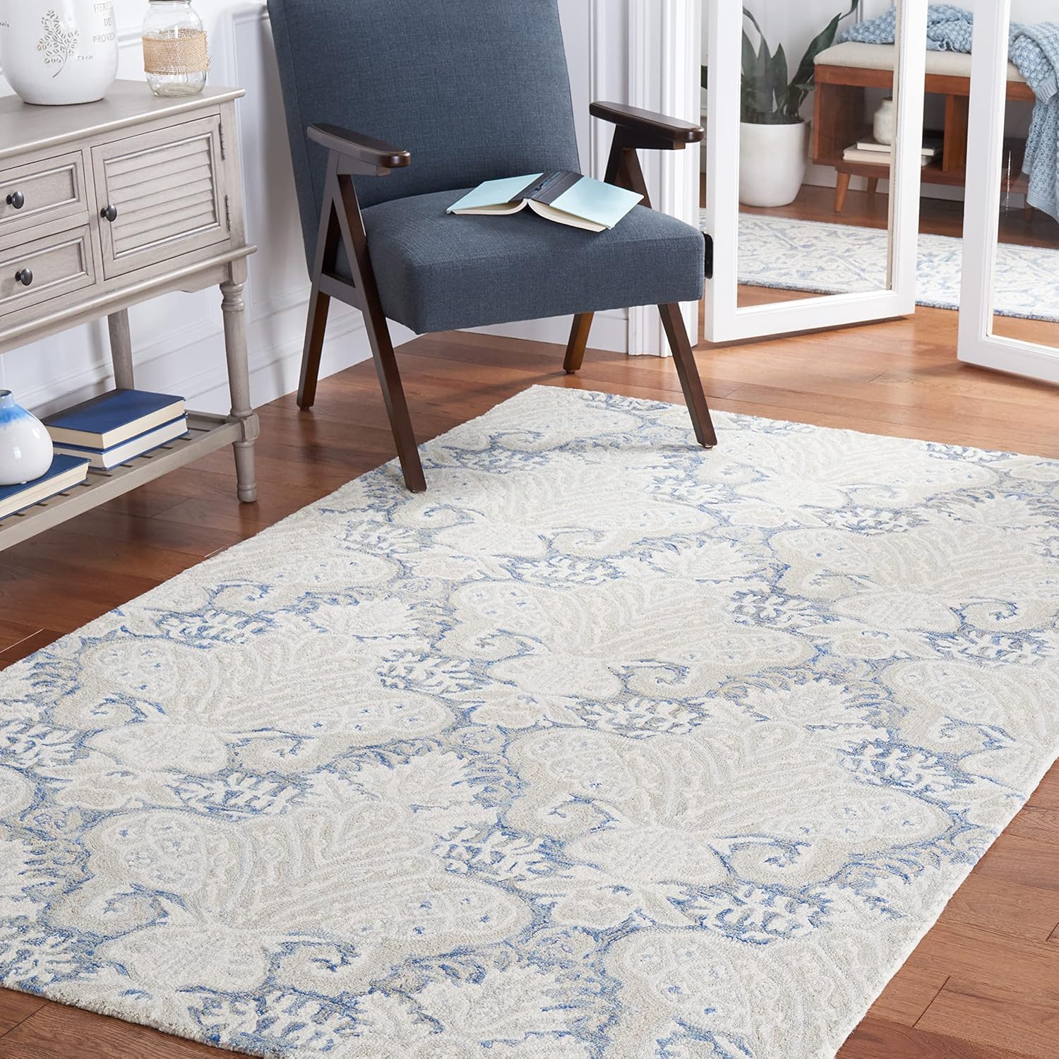Blue and Ivory Hand-Tufted Wool Area Rug, 5' x 8'