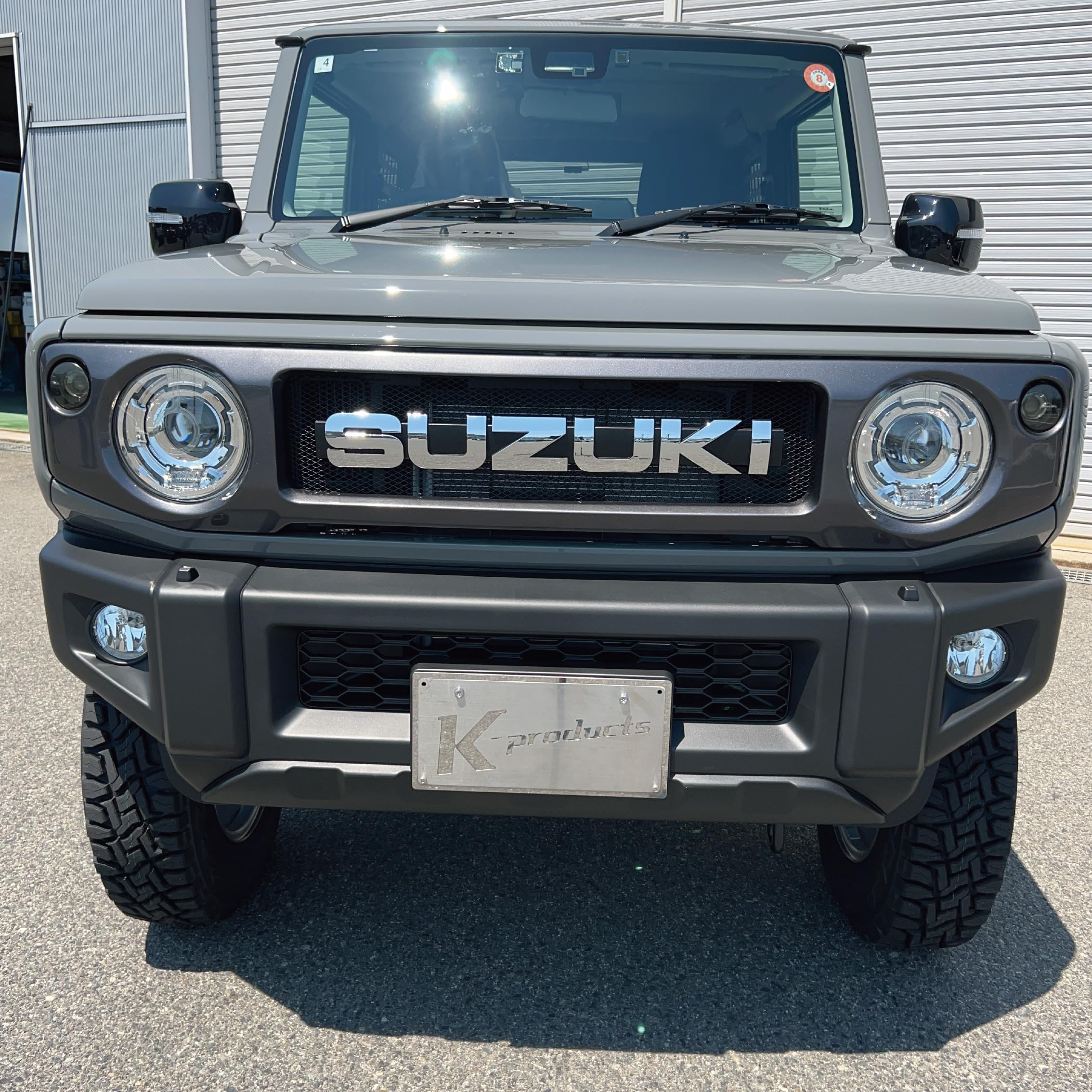ジムニーSUZUKIエンブレム正規品（送料込み） ジムニー 【送料無料】 エンブレム ステッカー 1枚価格 サイド