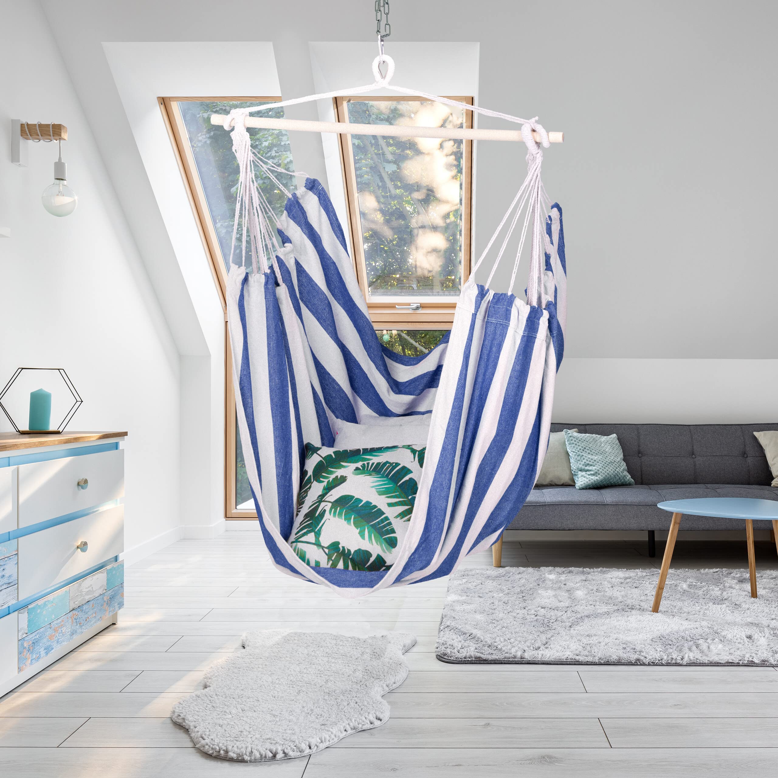 Relaxdays Fotel wiszący, bawełna, huśtawka sufitowa do wewnątrz i na zewnątrz, 150 kg, fotel wiszący dla dzieci i dorosłych, niebieski/biały