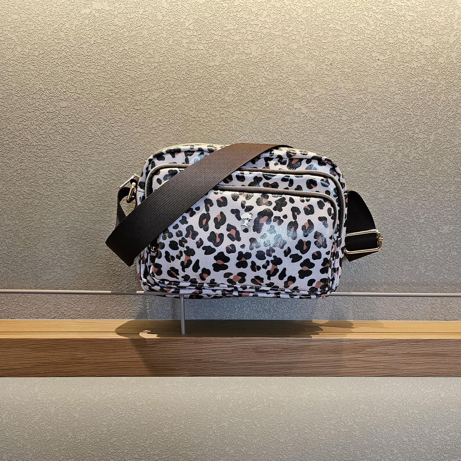 ESVAN Triple Zip Crossbody Bags for Women Fashion Ladies Purse Multi-Pocket Handbags Messenger Shoulder Bag - Image 3