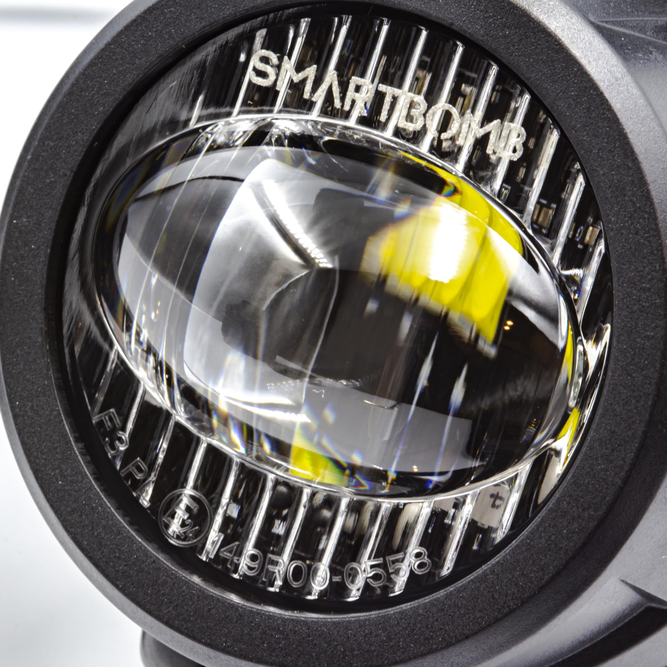 Smartbomb FARETTI SUPPLEMENTARI FLOOD ANTINEBBIA 40W LED Omologati europa strada pubblica certificato tuv r4f stradale cablaggio premium doppio pulsante ip68