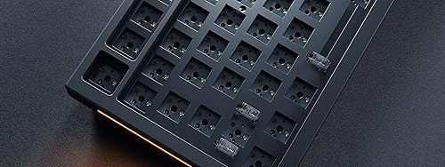 Vista 8 de Glorious Teclado mecánico para juegos - Serie GMMK Pro - Teclado personalizado - Teclado intercambiable en caliente TKL - Barebones - Teclado RGB