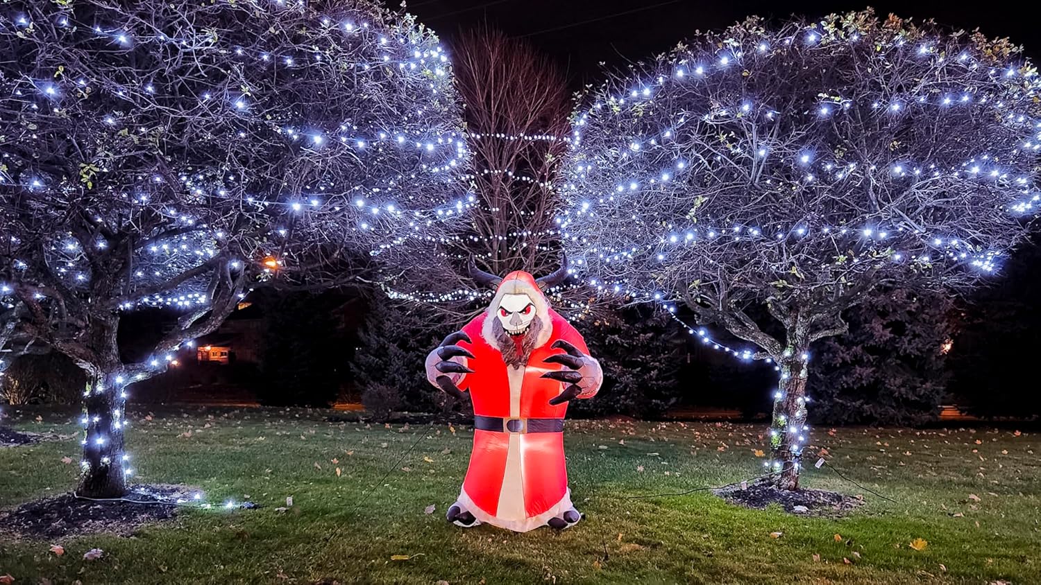 Costume Agent Inflatable Indoor/Outdoor Xmas Decoration Krampus Santa Clause Lawn