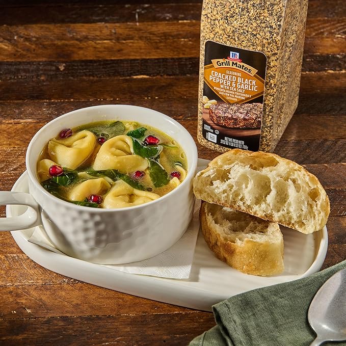 Sazonador McCormick Grill Mates Pimienta Negra & Ajo con Sal Marina 27.52 oz miniatura 4