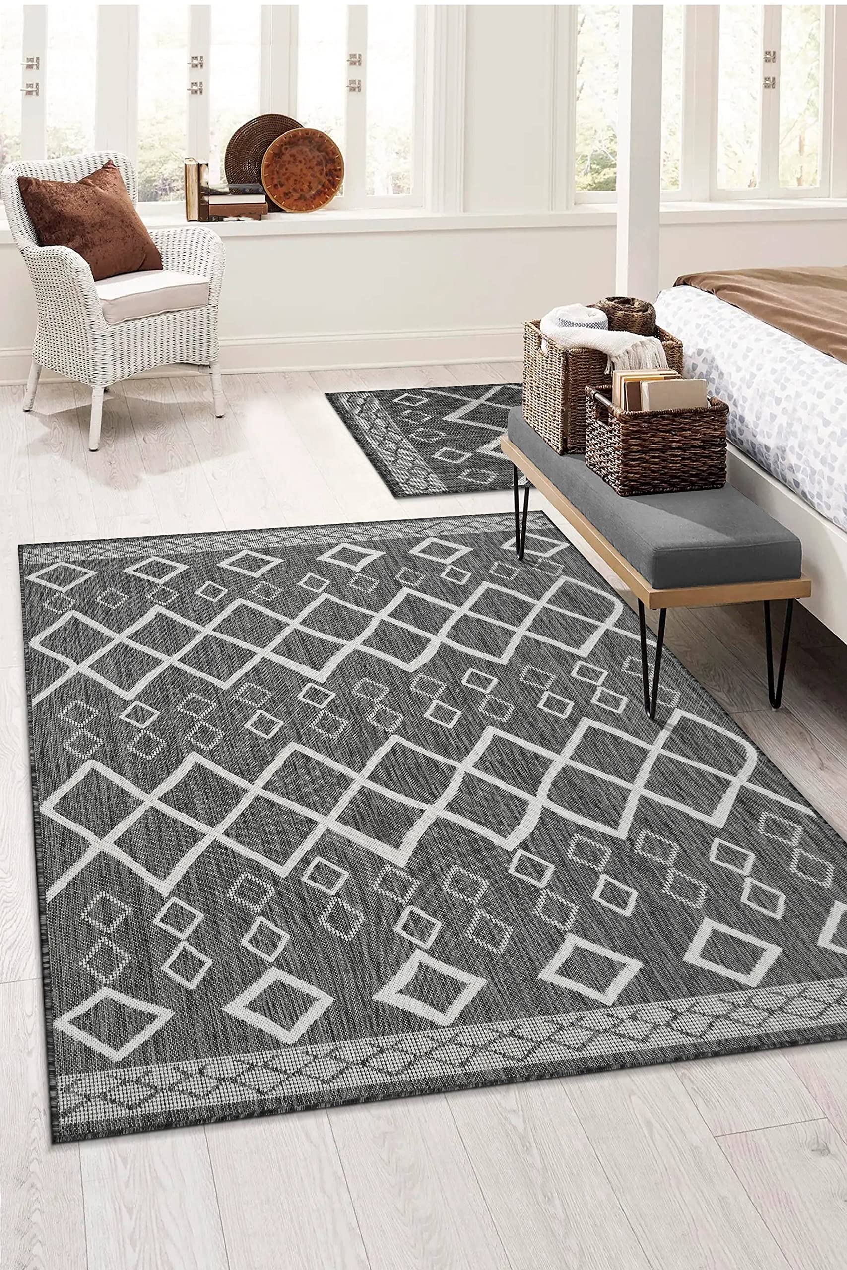 Adiva Rugs Outdoor Indoor Area Rug, Weather Resistant, Easy To