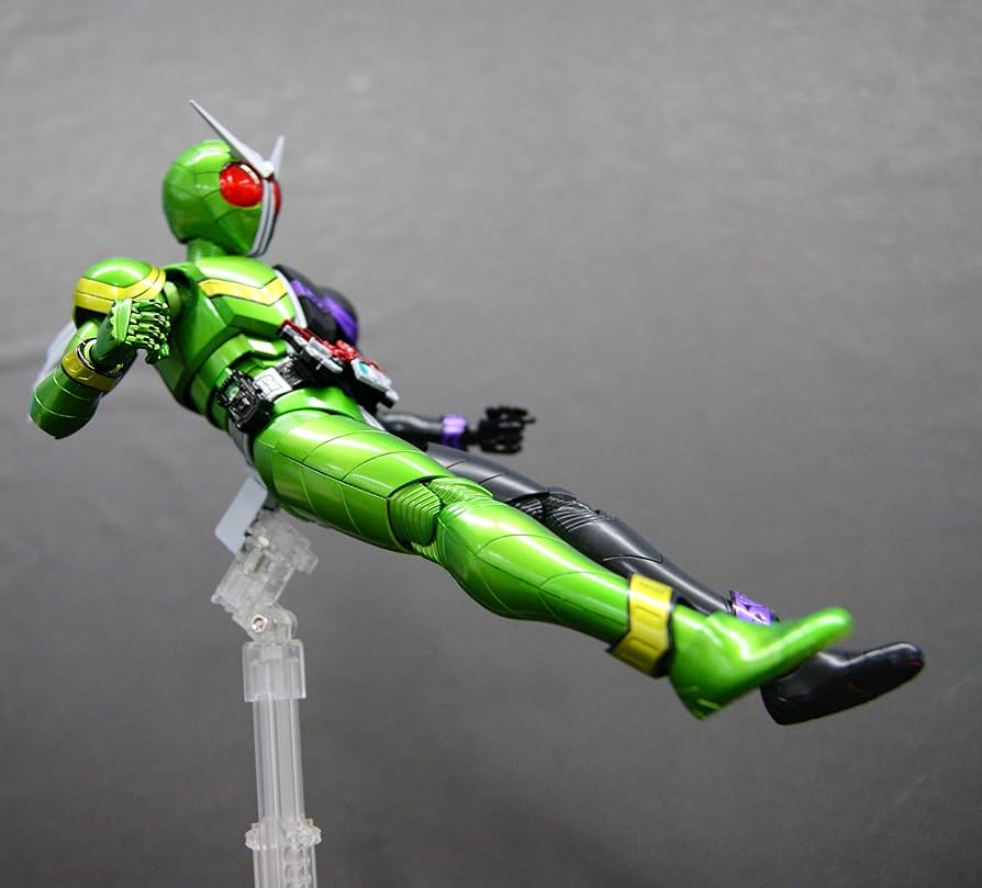 Amazon | MG FIGURERISE 1/8 仮面ライダーW サイクロン