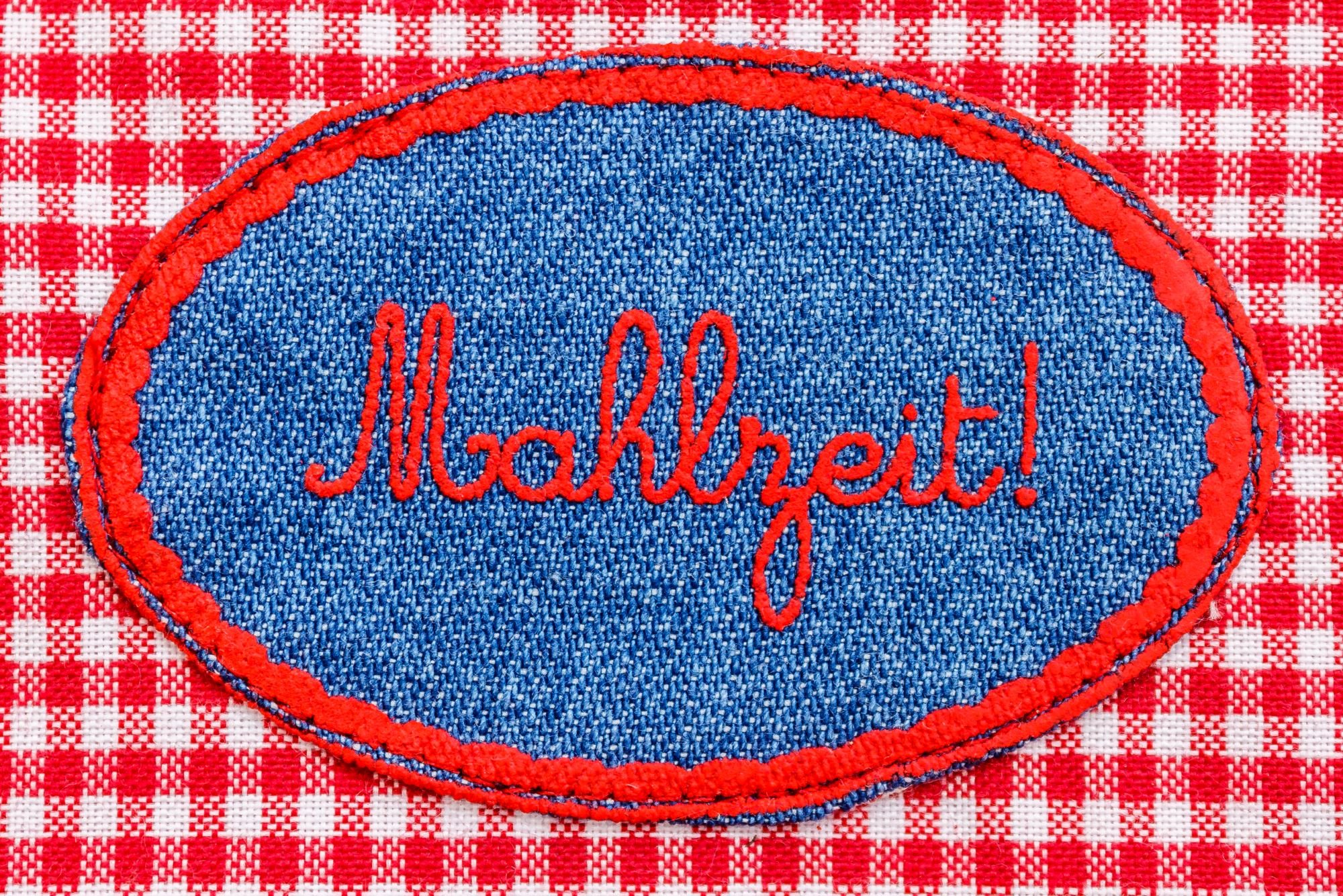 Lunchbag Aus Baumwolle – Rot-weiß Kariert, Wasserabweisend, Mit „Mahlzeit“-Applikation, 28x10 Cm