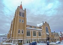 Review Image by Trevor Santana Trevor Santana