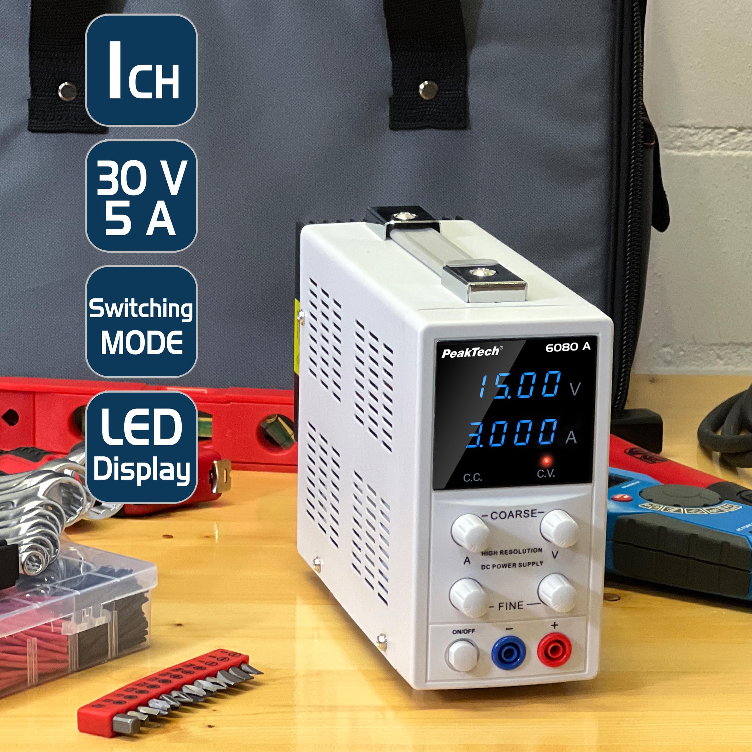 PeakTech 6080 A - Alimentatore da laboratorio 0–15 V / 0–3 A DC – Alimentatore professionale ad alta risoluzione con regolazione lineare, display a LED blu e protezione da bassissima tensione