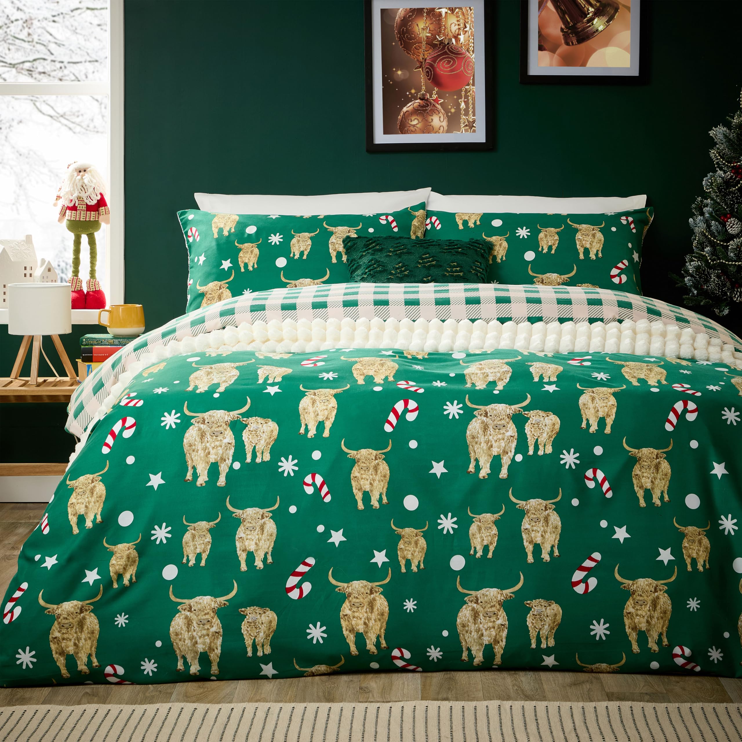 Olivia Rocco Christmas Duvet Cover Set Festive Bedding Quilt Cover Xmas with Pillowcases Reversible Design Easy Care Bed Linen Sets, Xmas Highland Cow Green, Single