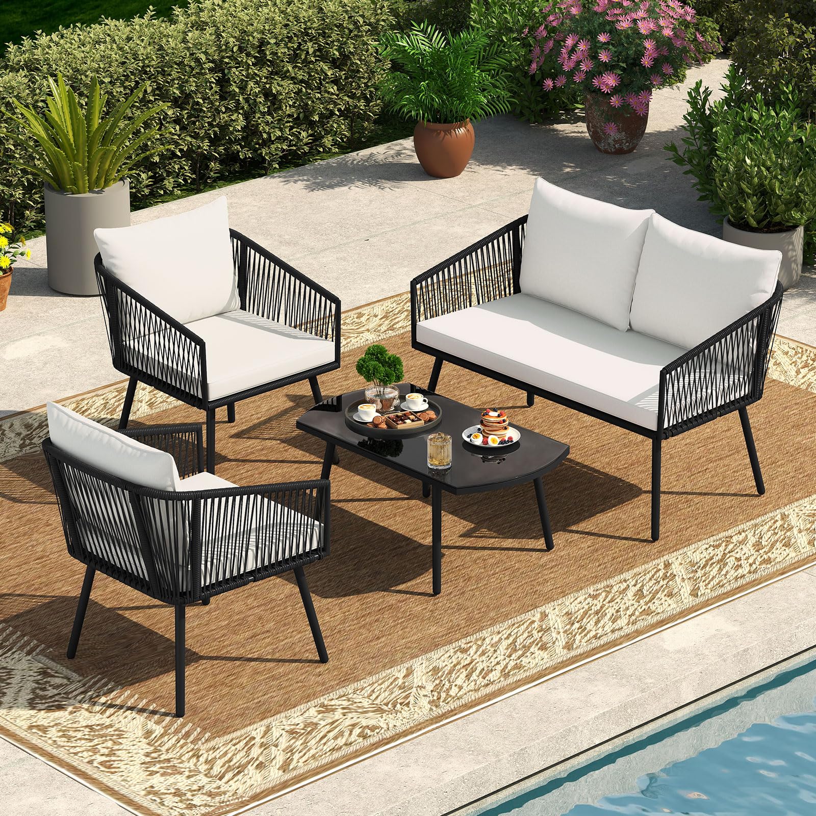 COSTWAY Set di 4 Pezzi in Corda PE da Giardino, Set Bistrò con Divano, Tavolino in Vetro Temperato, 2 Poltrone e Cuscini, Mobili da Giardino da Esterno per Cortile e Piscina