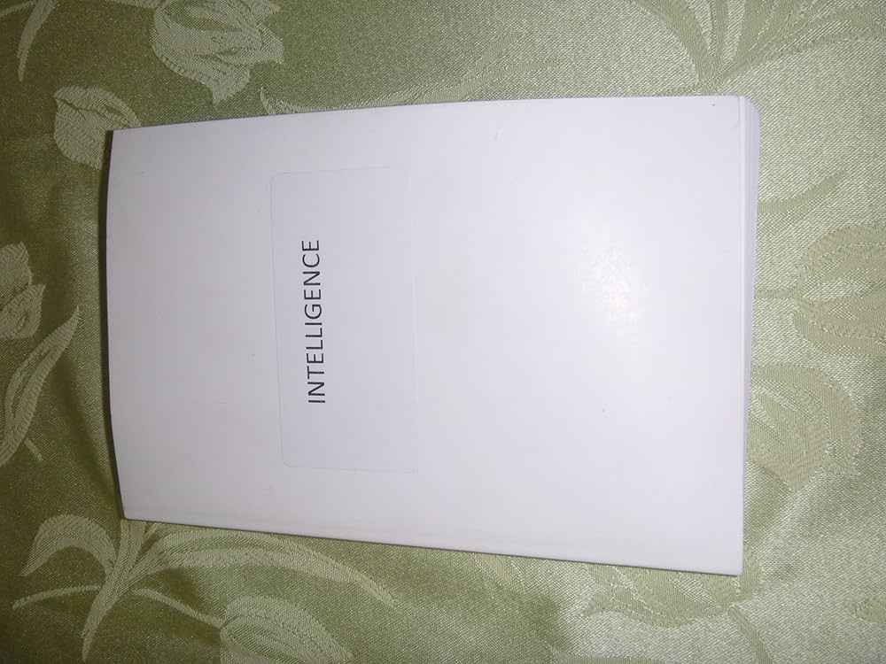 Intelligence: From Secrets to Policy 第四版 Intelligence: From Secrets to Policy: Lowenthal, Mark M