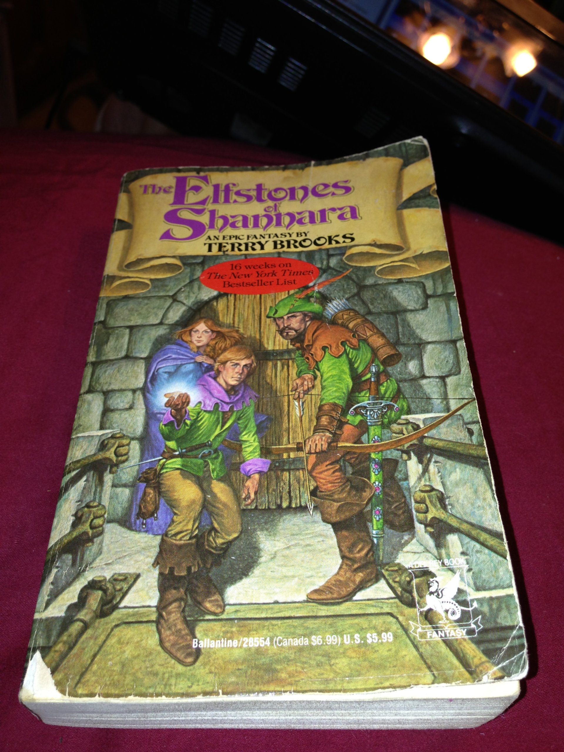 Buy Elfstones of Shannara โ BookShops.in