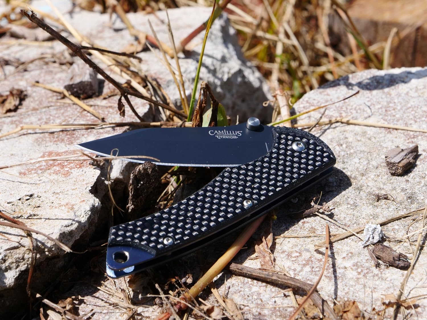 Camillus 7.25" Carbon Fiber Handle Durable Lightweight Rust&Corrosion-Resistant VG10 Stainless Steel Everyday Carry Folding Pocket Knife