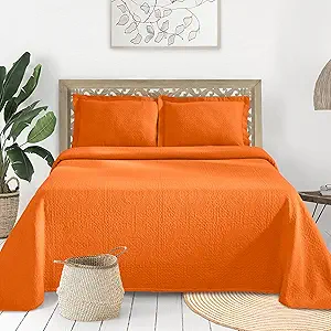 Superior Cotton Fleur De Lis Bedspread Set, Warm Blankets, All-Season Bedding, Bedroom Decor, Decorative Boho Medallion Coverlet, Includes 1 Bedspread, 2 Pillow Shams, Queen, Mandarin