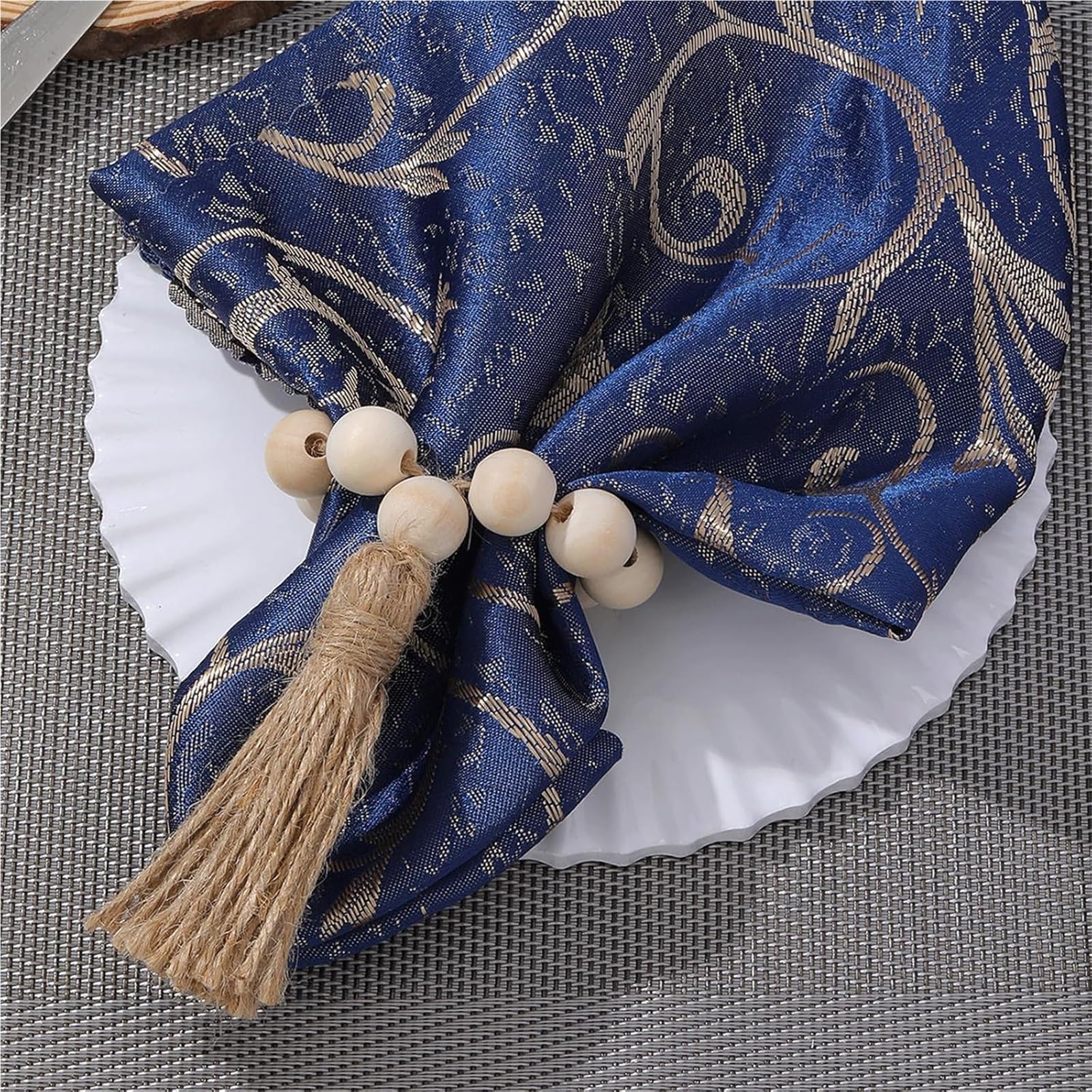 Anillos de servilleta para decoración de mesa, Servilleteros con borlas y cuentas de madera, 60 unidades. Decoración mesa boda boho