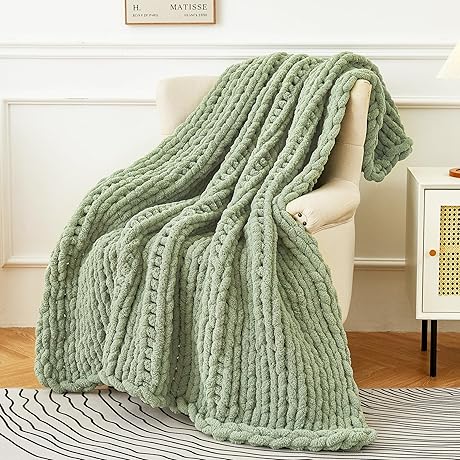 Tranquil Embers: Sage Throw Blanket for Serene Ambiance