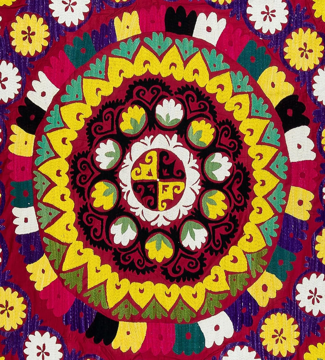 6x6.3 Ft Vintage Suzani Bedspread, Silk Hand Embroidered Bed Cover, Turkish Wall Hanging, Tapestry. RS98