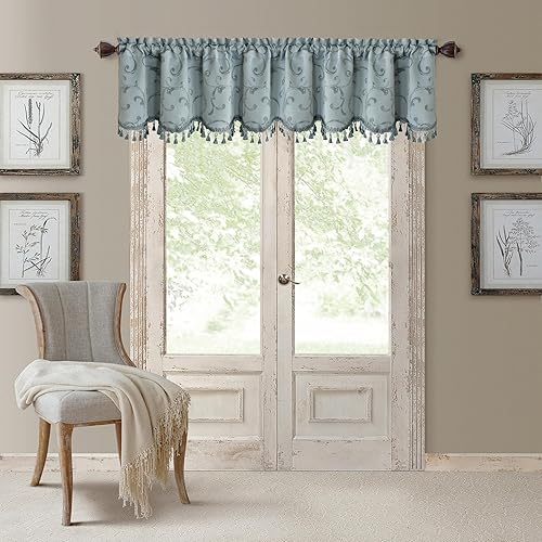Miniatura 20 de Elrene Home Fashions Mia Jacquard Scroll Cortina Opaca para Ventana, 52" x 95" (1 Panel), Azul Azul,Dorado,Gris,Rojo,Gris