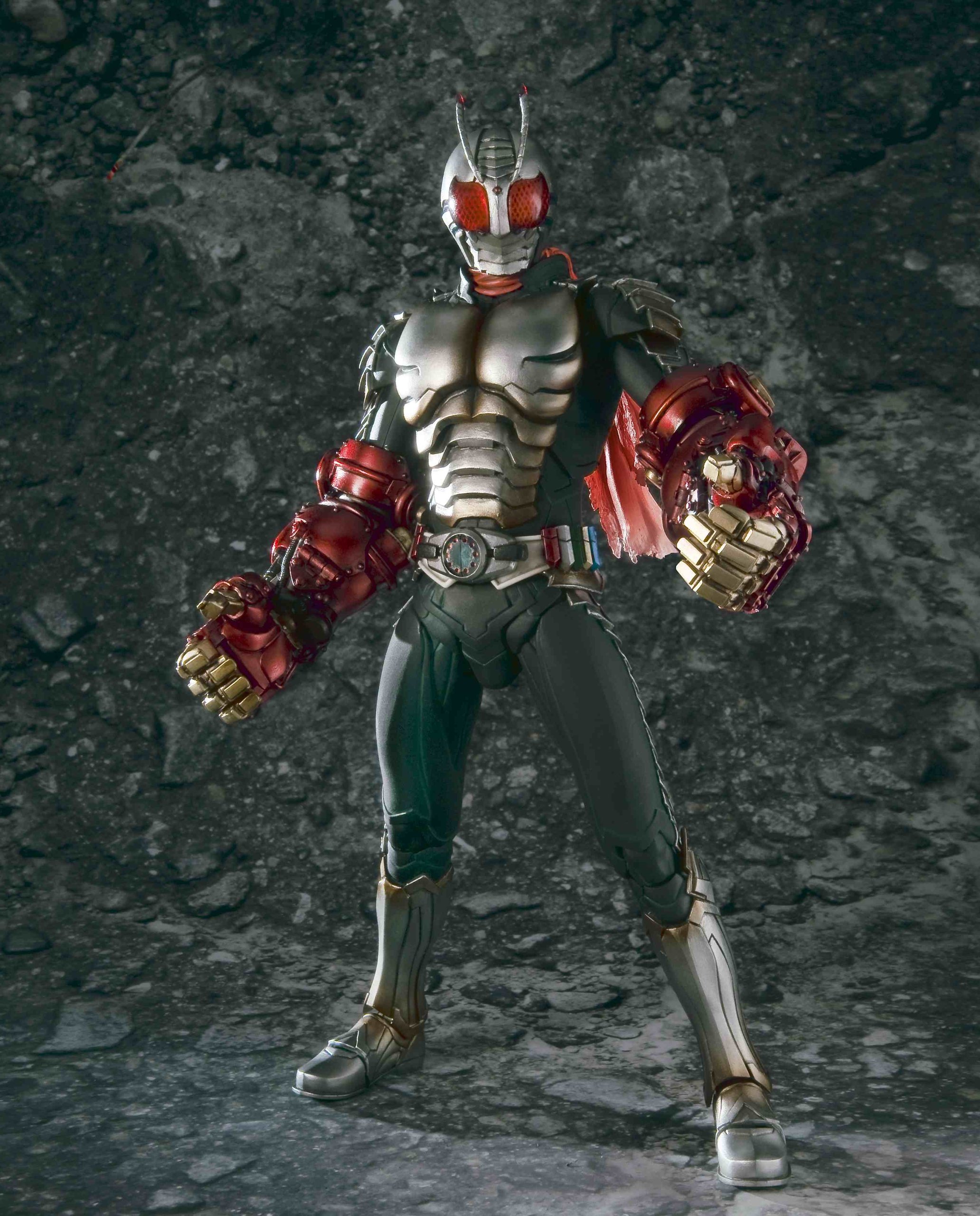Amazon.co.jp: TAMASHII NATIONS S.I.C. 仮面ライダースーパー1 : おもちゃ