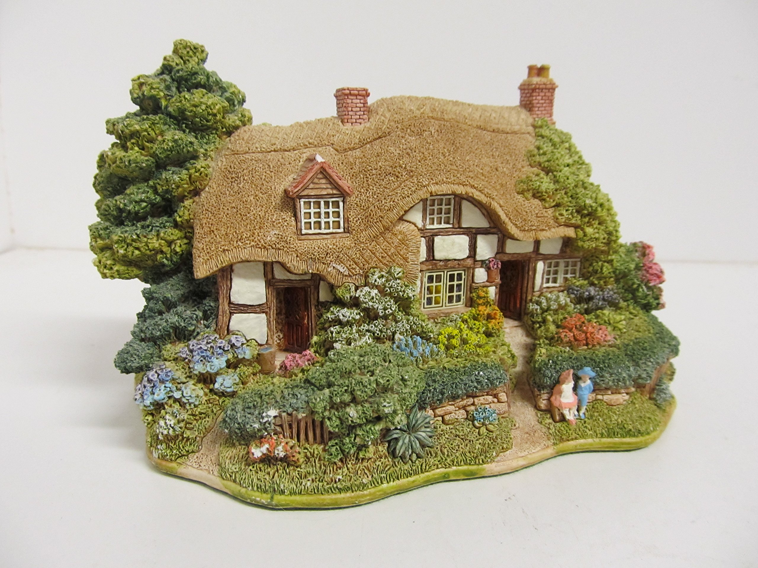 Lilliput Lane Earthy/Neutral - Meadowsweet Cottage - Very Good Condition