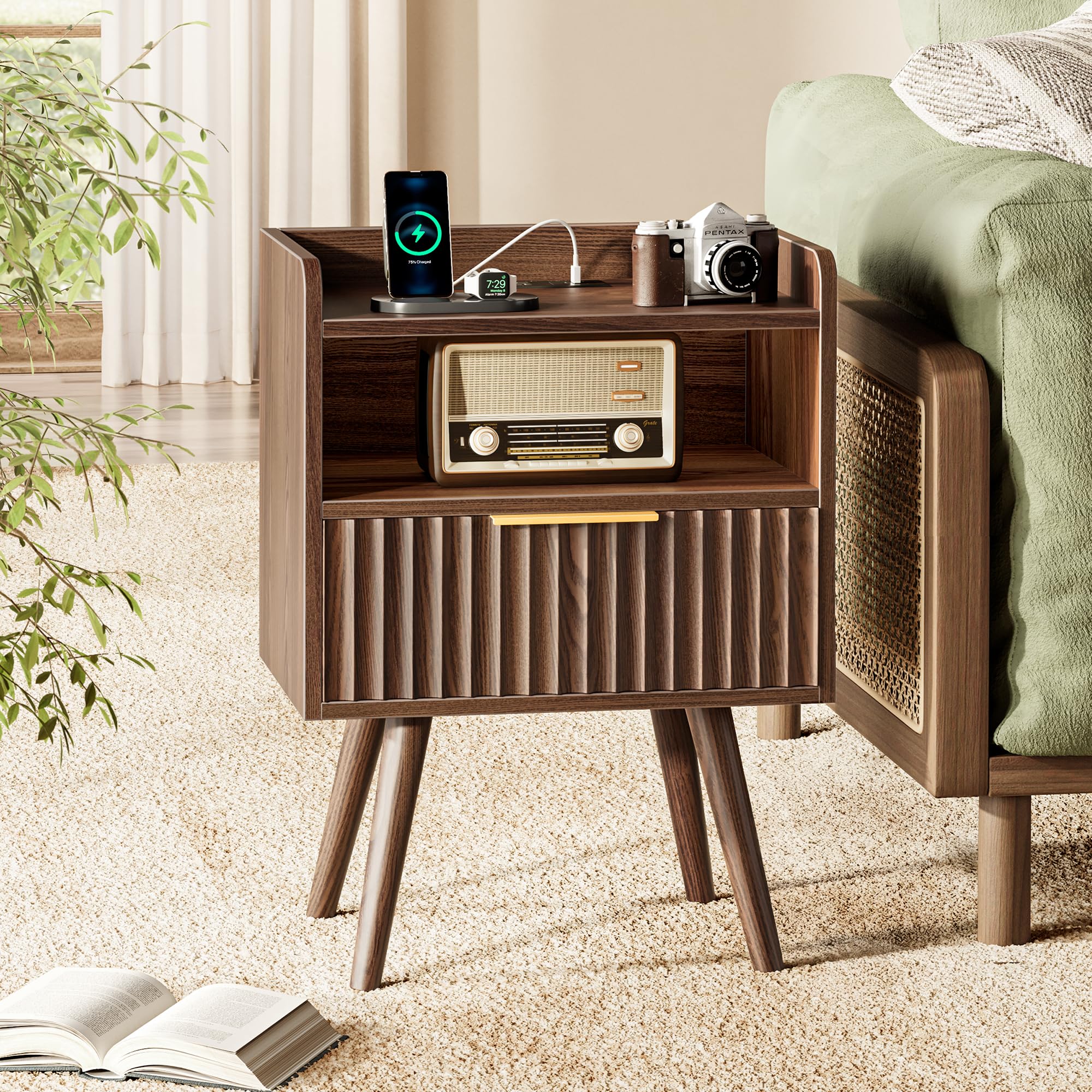 Huuger Nightstand Set of 2 with Charging Station, USB-C Port, End Tables — product photo