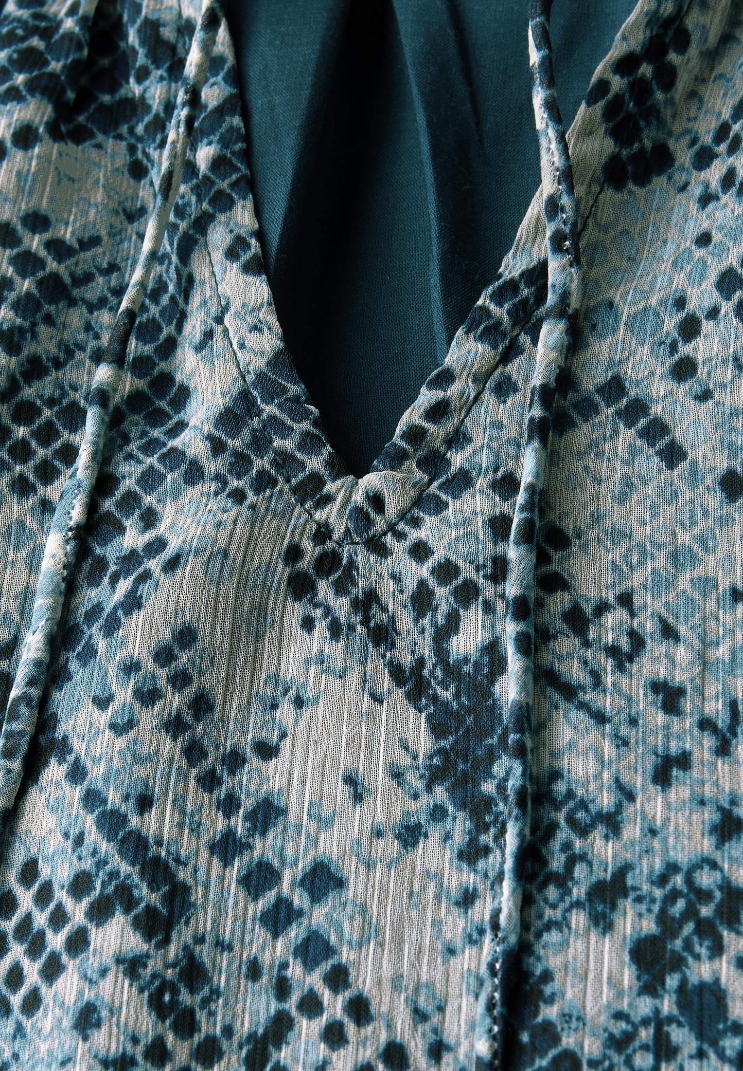 Street One Damen Chiffon Snake Print Bluse