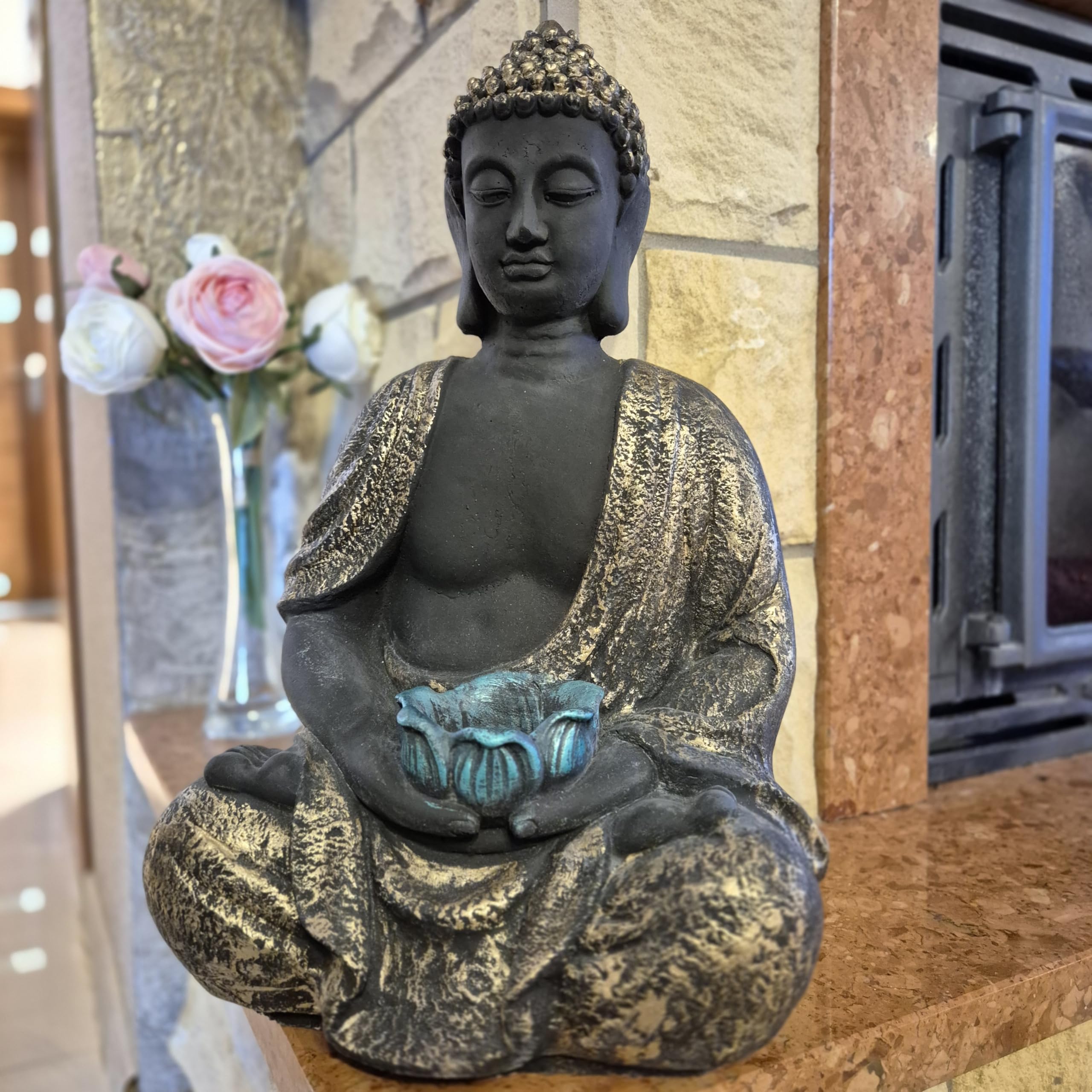 FABRIQ Grande figurine Bouddha 40 cm - 12 kg - Fonte de pierre - Doré - Résistant au gel jusqu'à -30 °C - Méditation et décoration de jardin