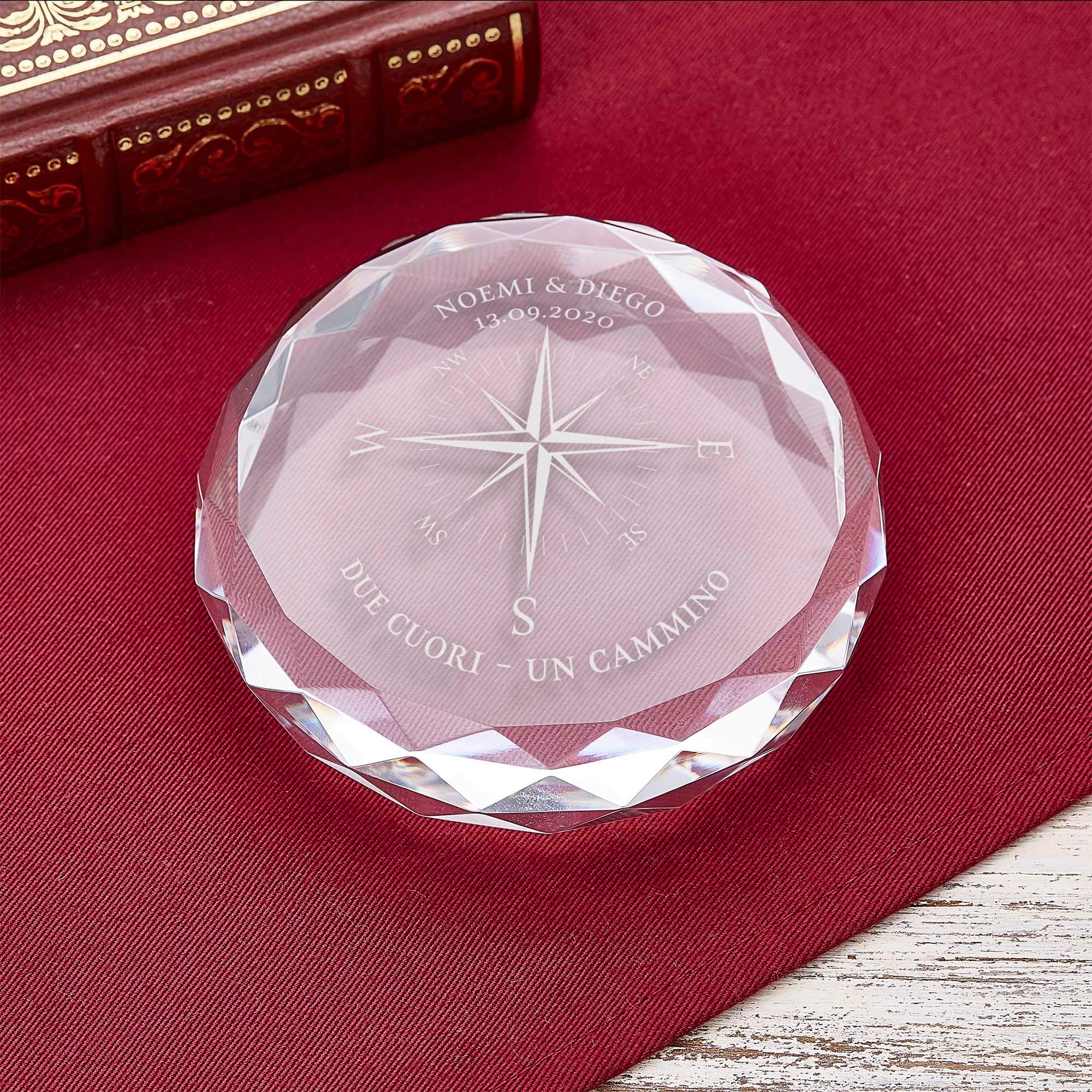 Casa Vivente Cristallo in Vetro con Incisione Personalizzata con Nomi e Data, Bussola, Accessori Decorativi Casa e Ufficio per Coppie, Idee Regalo Nozze Originali