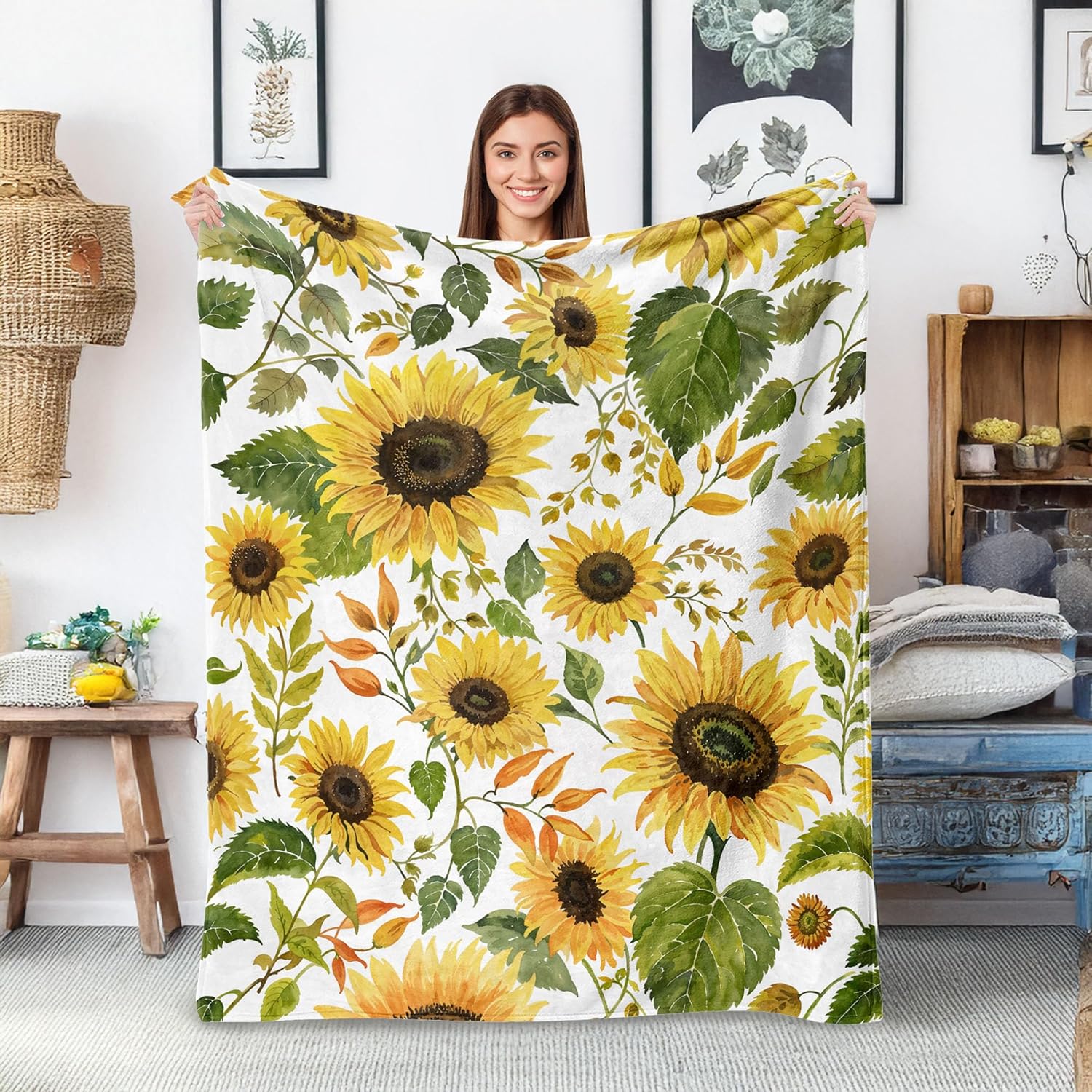 Neasow Sunflower Floral Throw Blanket Fuzzy Cozy Flannel Flower Throws for Couch Sofa Bed Chair Home Decor Gifts, Green Yellow 50x60 Inch