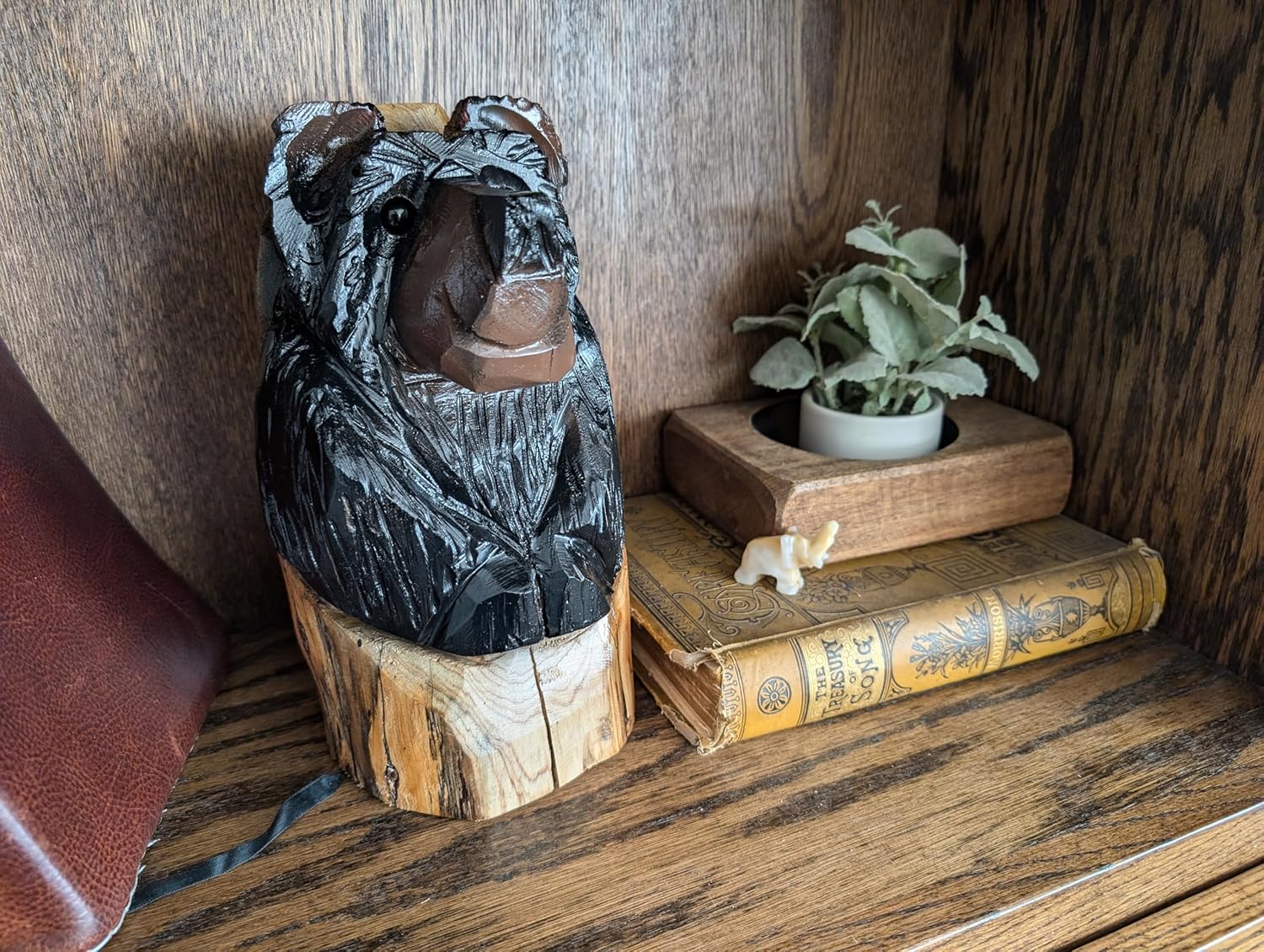 Small Chainsaw Bear Carving in Cedar by Creation Carvings