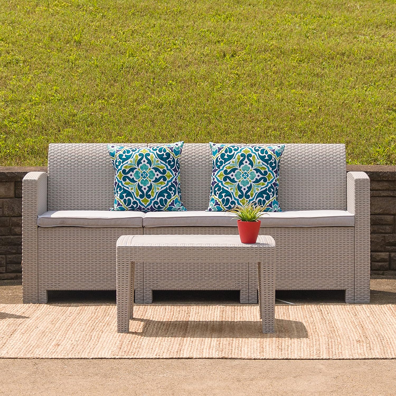 BizChair Light Gray Faux Rattan Coffee Table