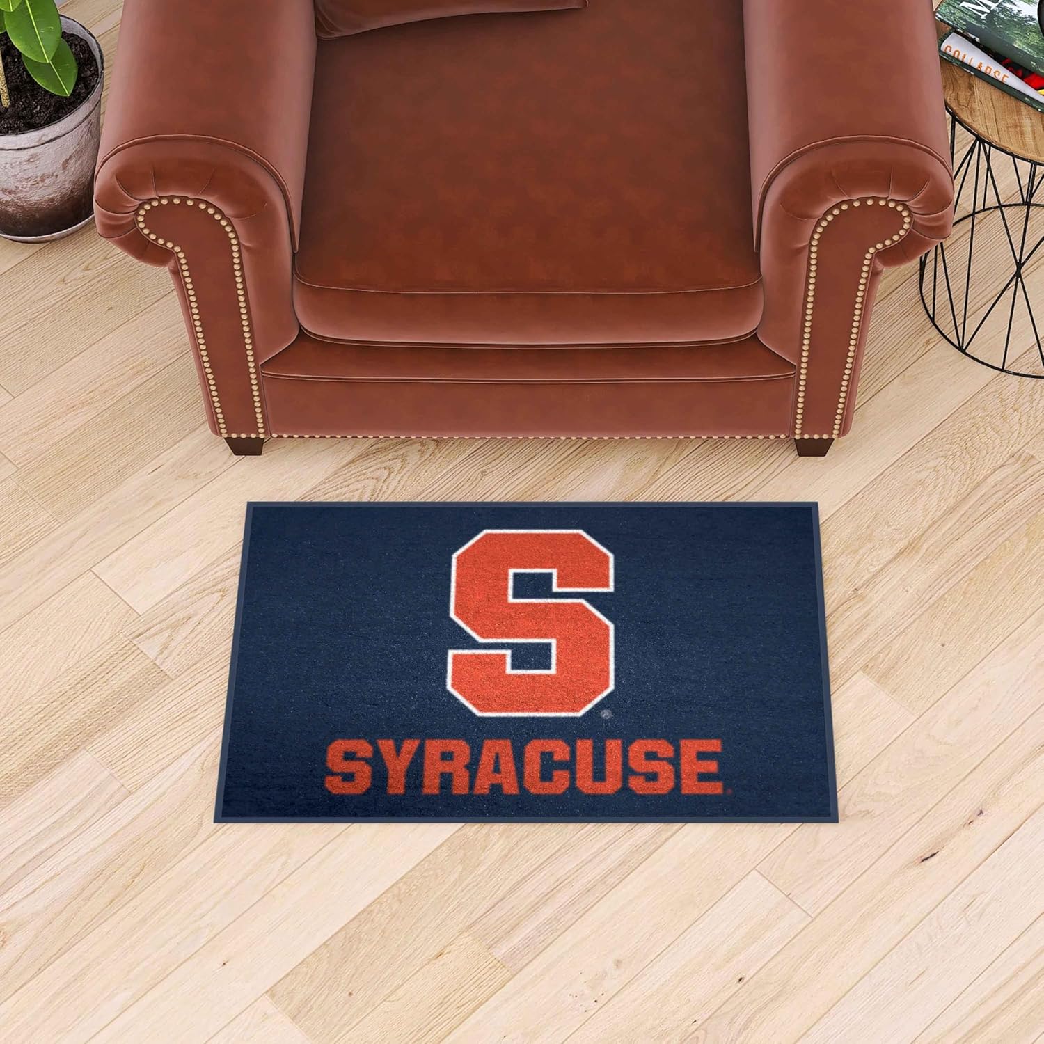 FANMATS - 3089 NCAA Syracuse University Orange Nylon Face Starter Rug 19"x30"