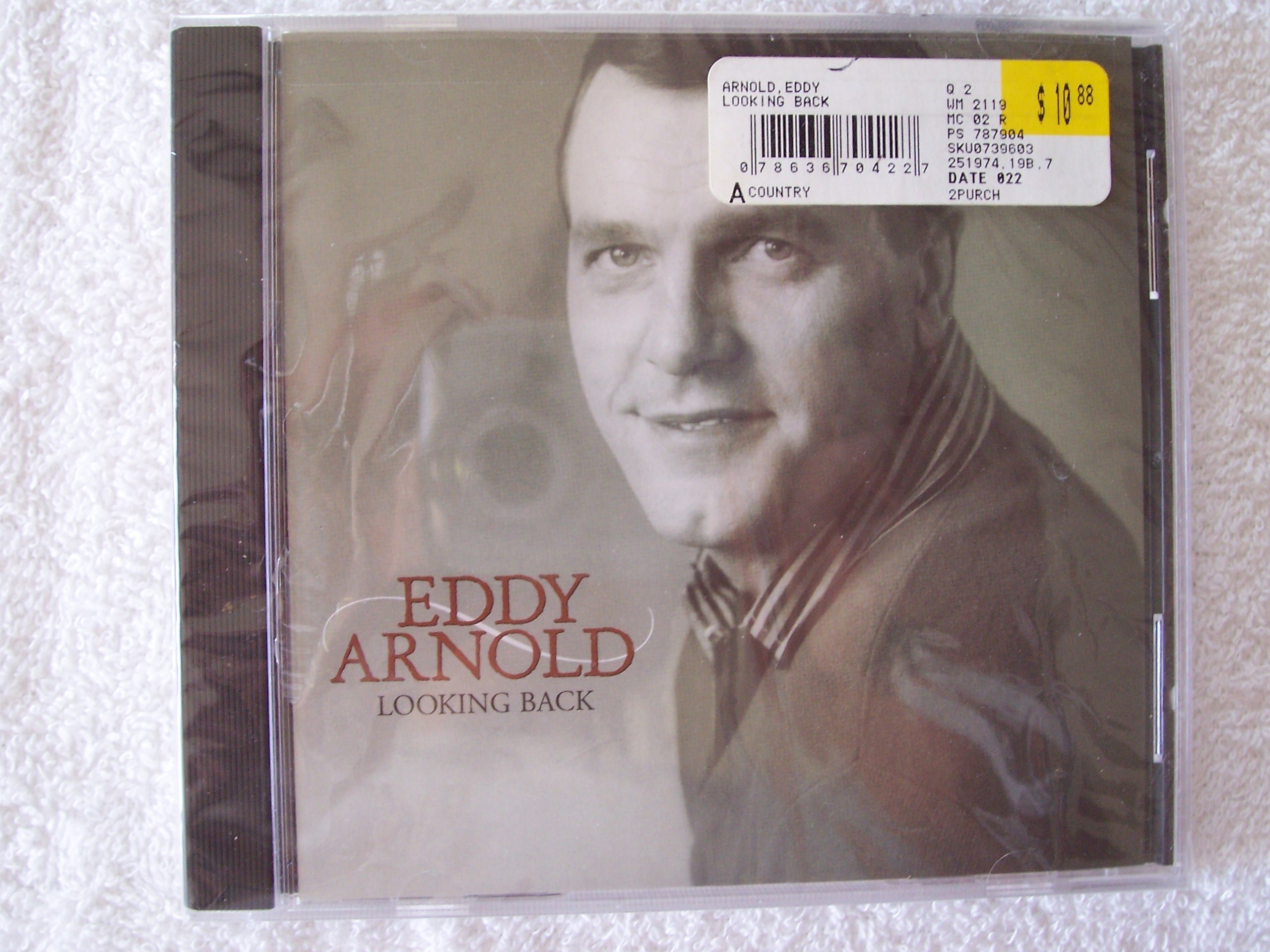 Looking Back [Audio CD] Arnold, Eddy