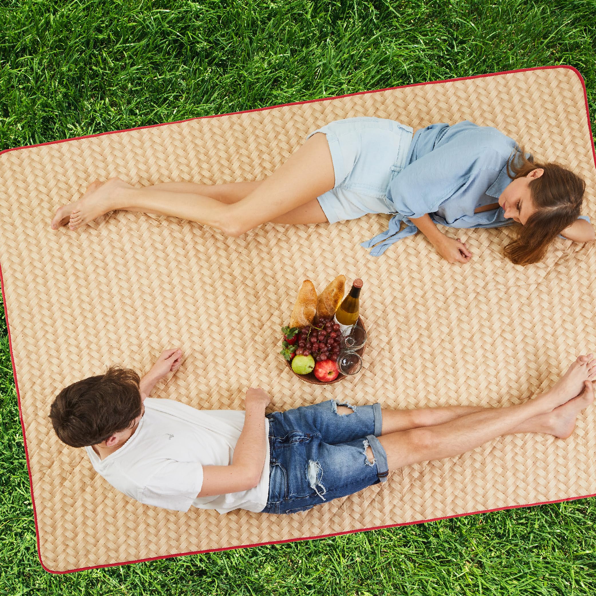 CANDY CANE Large Picnic Blanket (78" x56”). Unique Straw Design. Sandproof, Waterproof. Easy to Fold & Carry. for Outdoors: Parks, Camps, Beaches, Concerts. Foldable, Portable. Hand & Washing Machine