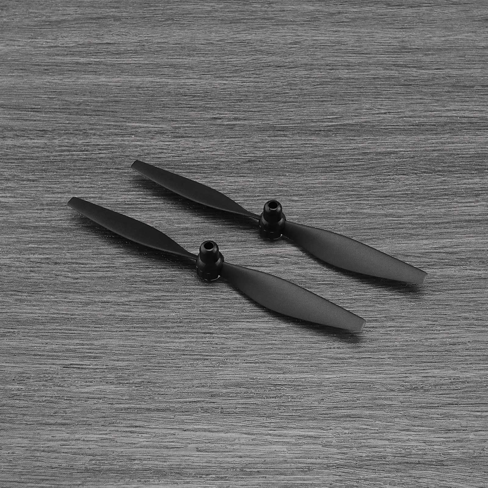 The Lord of the Tools 3 zestawy śmigieł zapasowych do samolotów RC - zawiera 3 osłony śmigieł i 3 adaptery, kompatybilne z samolotem VOLANTEXRC F4U/T-28