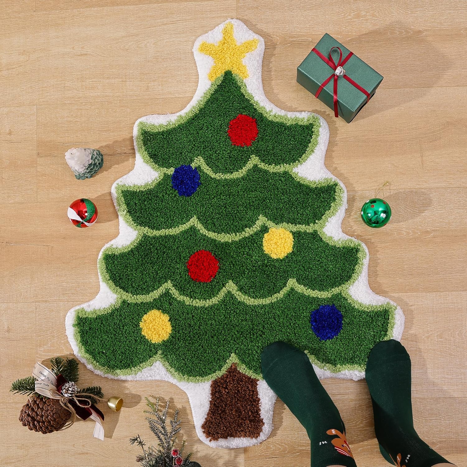 YIKUSH Christmas Tree Bathroom Rugs for Living Room Green Rug Absorbent Washable Bath Mat Shower Non-Slip Soft Thick Durable Bathtub Carpet for Women