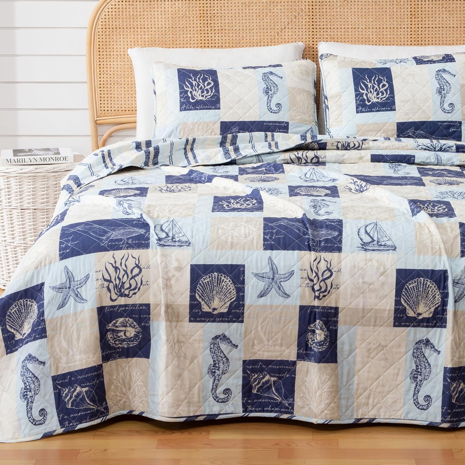 Great Bay Home Full/Queen Coastal Quilt Bedding Set, Summer Coastal Quilt with Shams, Beach 3-Piece Reversible All Season Bedspread Quilt Set. Lightweight Nautical Quilted Coverlet. Navy/Taupe