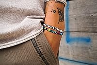 Vista 11 de Made by Nami Juego de 2 pulseras bohemias estilo surfista para mujeres y hombres, impermeables, ajustables, trenzadas, juego de 2 para estilo étnico