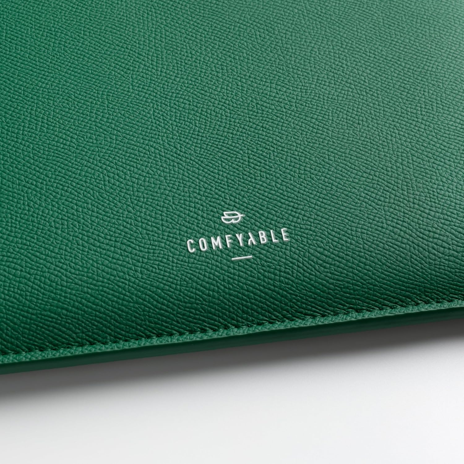 Comfyable Laptop Sleeve 14 Inch Precisely Compatible with MacBook Pro M4 M3 M2 M1 Pro/Max 2024, Genuine Leather Cover Case, Leafy Green