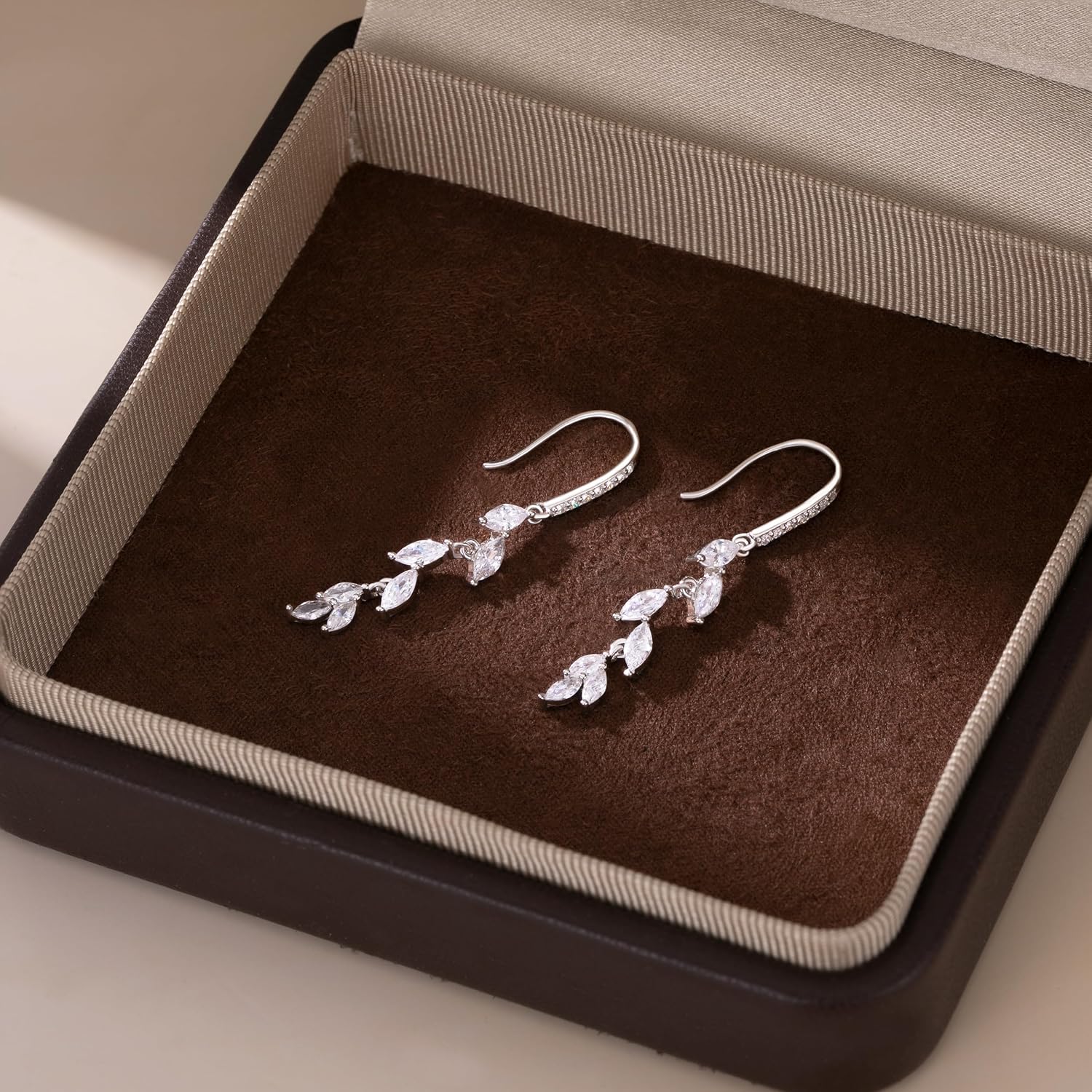 SLUYNZ 925 Sterling Silver CZ Leaf Dangle Earrings for Women Teens CZ Droplet Dangle Earrings Wedding Dangling Earrings