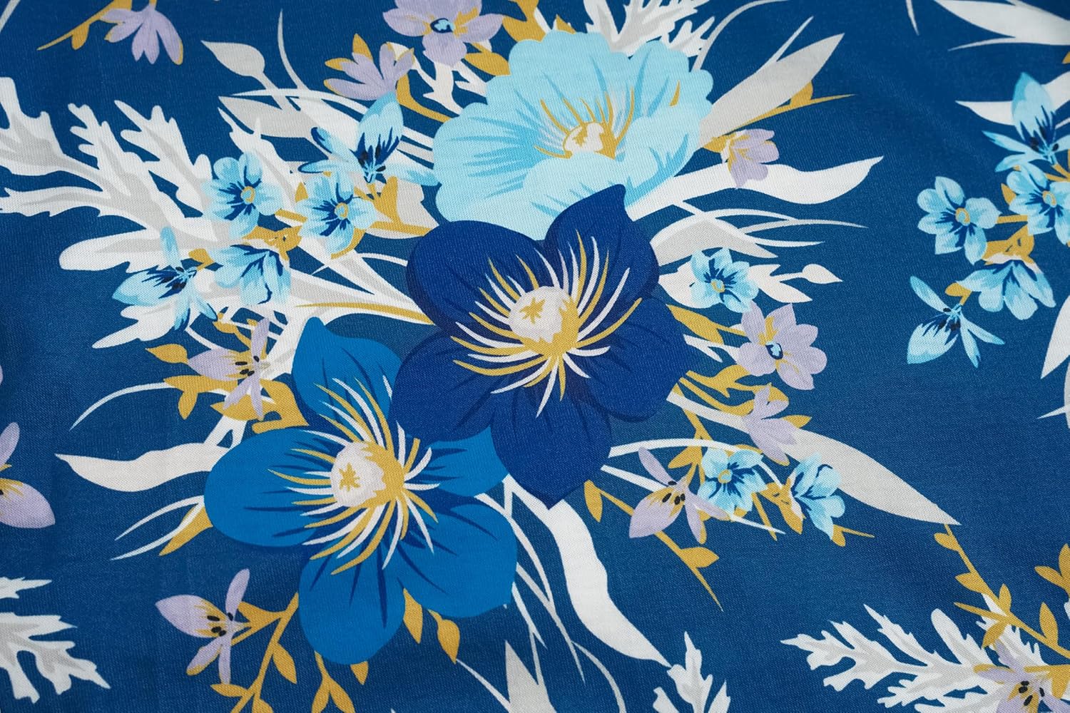 Vozanet Women's V Neck Sexy Pajamas Capri Sets Mexican Style Floral Sleepwear 2PCS Totem Casual Nighty Plus Size M to 5XL - Image 6